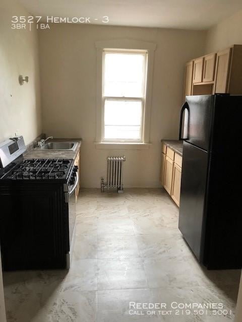 Building Photo - 3 bedroom in East Chicago IN 46312