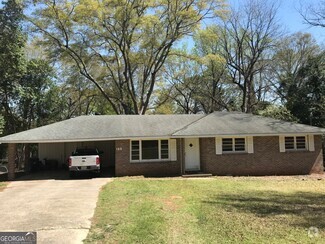 Building Photo - 160 Brookwood Dr