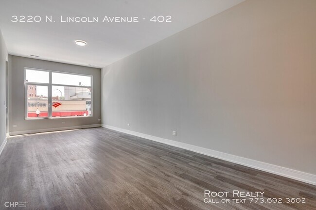 Building Photo - 3220 N Lincoln Ave
