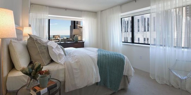 Building Photo - 1 bedroom in Boston MA 02109