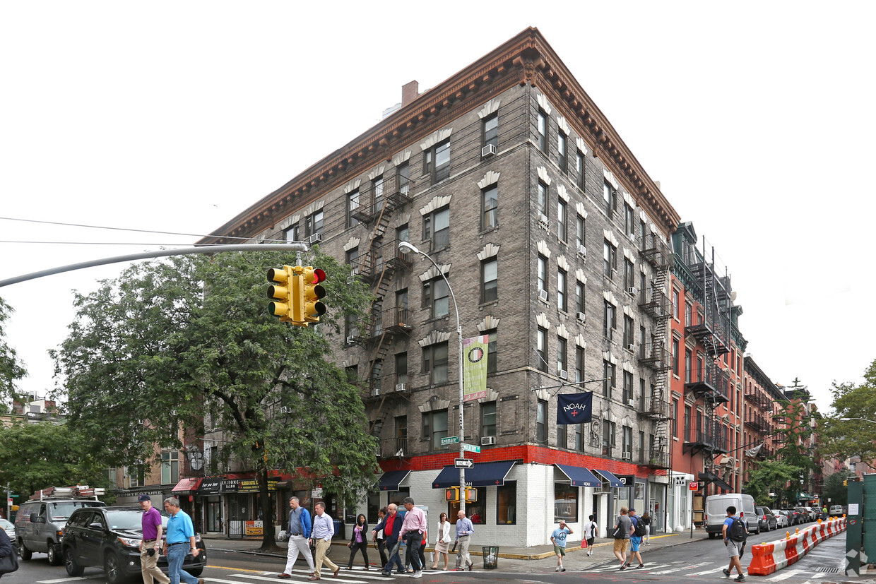 Primary Photo - 195-199 Mulberry St