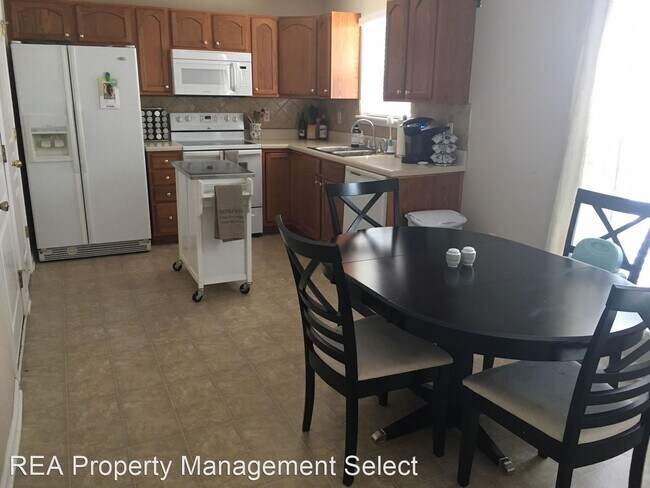 Foto del edificio - 3 br, 2.5 bath House - 6414 Granite Hill Lane