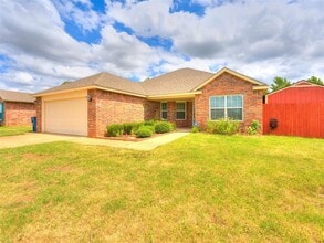 Building Photo - 2084 Bradford Ln