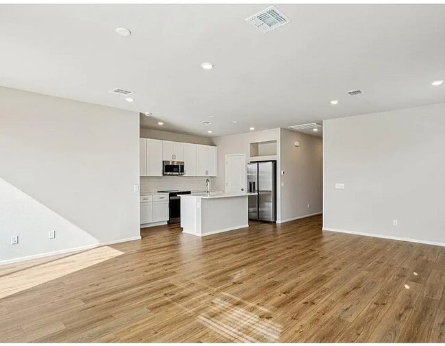 Building Photo - 18006 W Calle Lejos