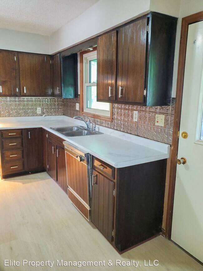 Foto del edificio - 4 br, 3 bath House - 832 Ashland Street