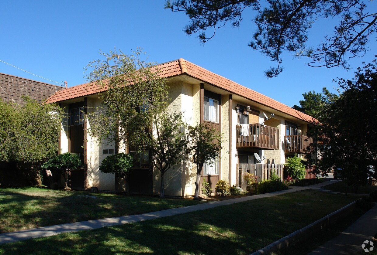 Primary Photo - 219-229 N Mission Rd