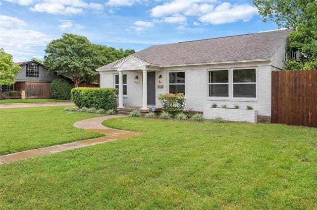 Foto del edificio - 4816 W Mockingbird Ln