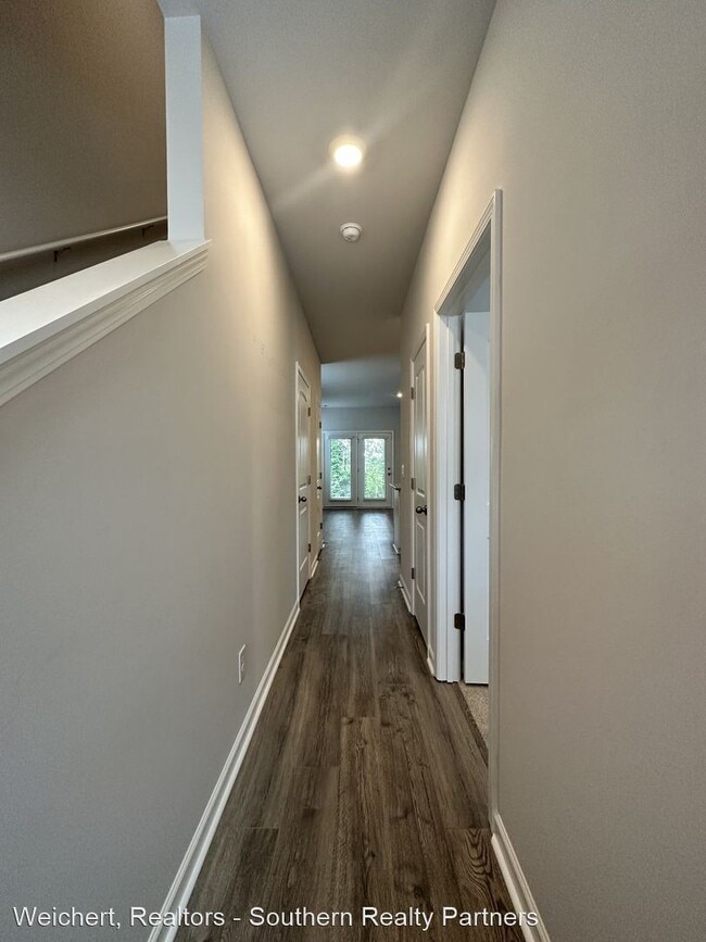 Building Photo - 3 br, 2.5 bath House - 118 Cecil Rd.