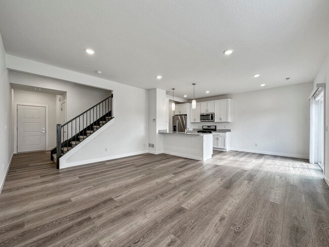 Building Photo - Birchwood Grove