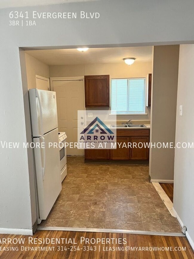 Foto del edificio - 6341 Evergreen Blvd