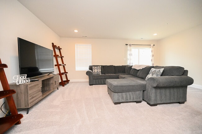 Foto del edificio - 522 Calvert Way