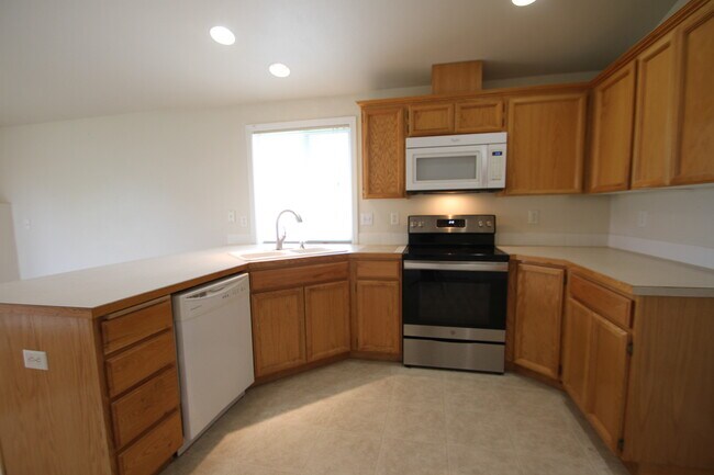 Foto del edificio - 9624 Spencer Ct