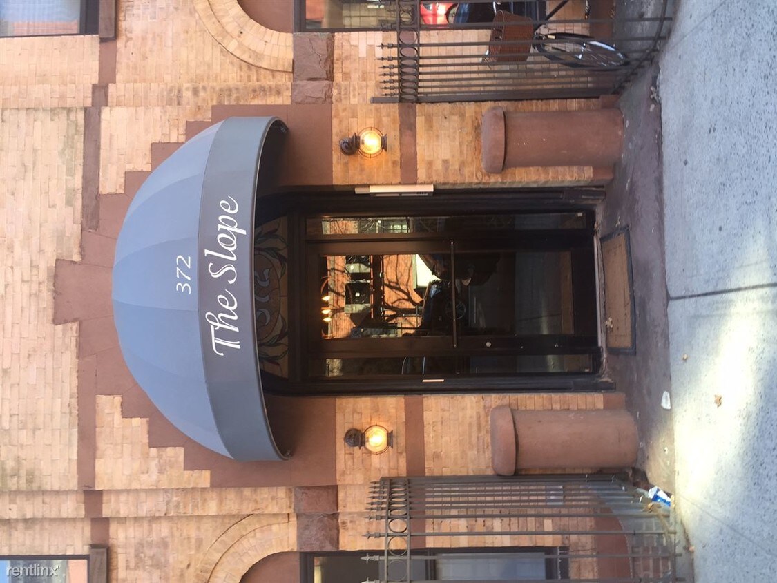 Building Photo - 372 2nd St