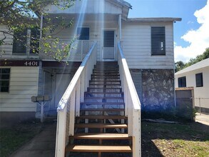 Building Photo - 4401 Ave Q 1/2