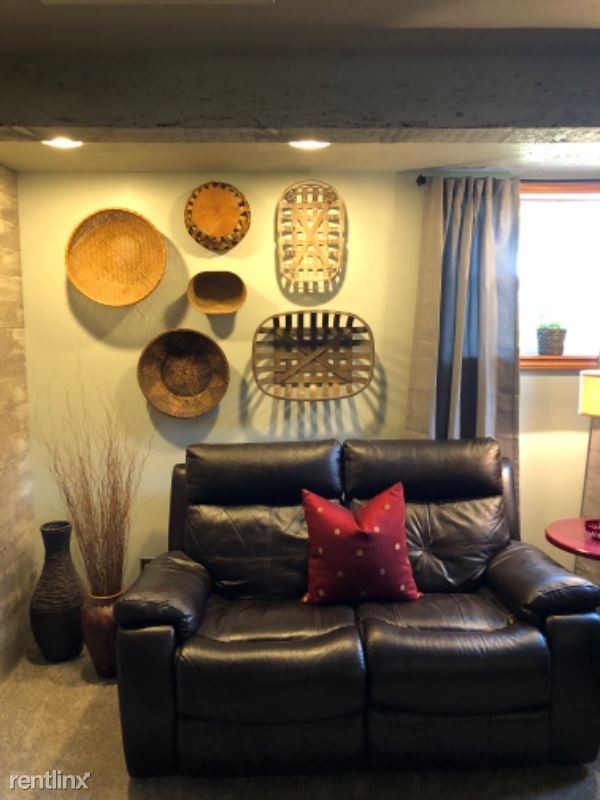Foto del edificio - 1 br, 1 bath Apartment - 227 E 10thStreet