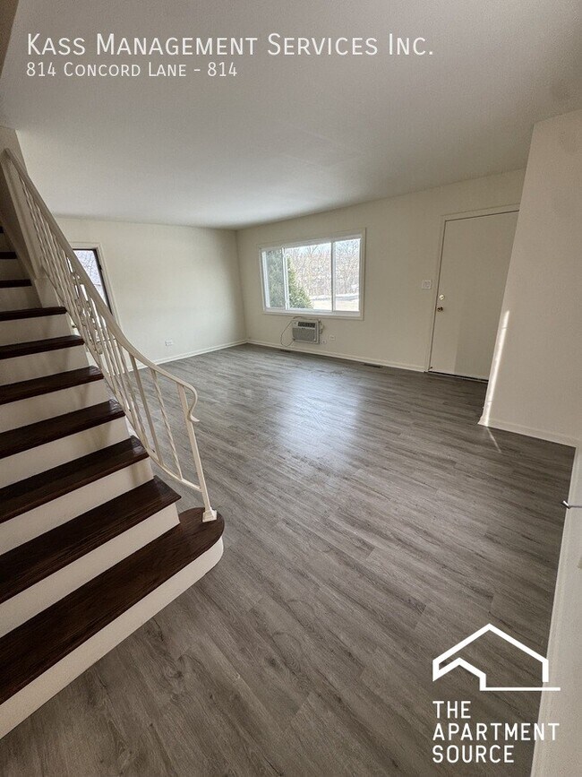 Foto del edificio - 814 Concord Ln