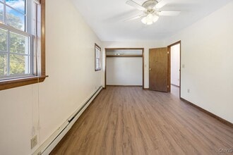 Building Photo - 1400 Brinkerhoff Hill Rd