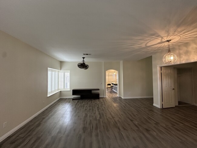 Foto del edificio - 36472 30th St E