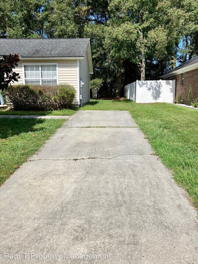 Building Photo - 3 br, 2 bath House - 235 Bordeaux Lane