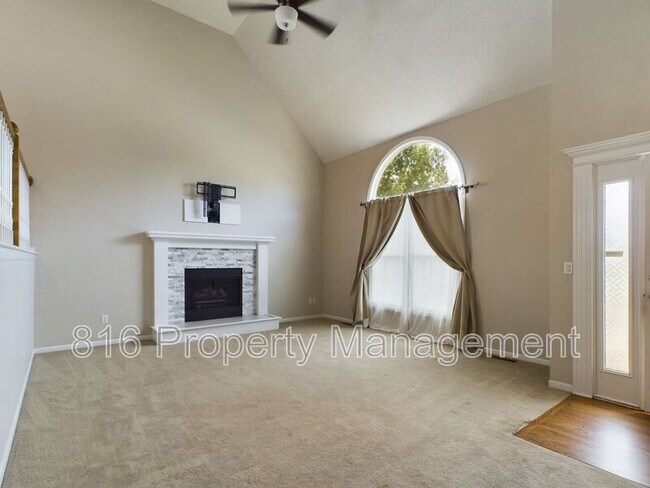 Foto del edificio - 510 Shannon Ave