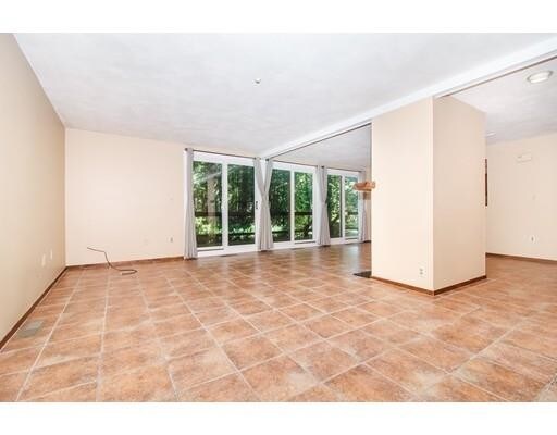 Building Photo - 622 Pheasant Hill Rd