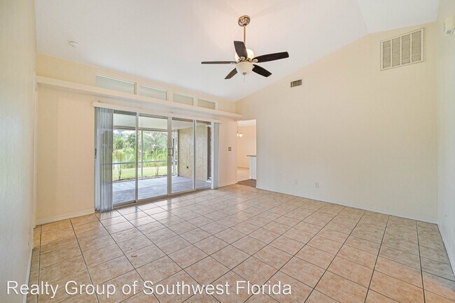 Foto del edificio - 3 br, 2 bath House - 8240 Lake San Carlos