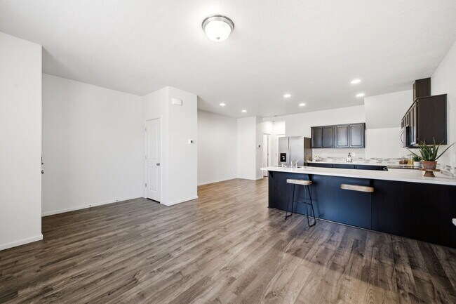 Foto del edificio - 744 NE 138th Pl