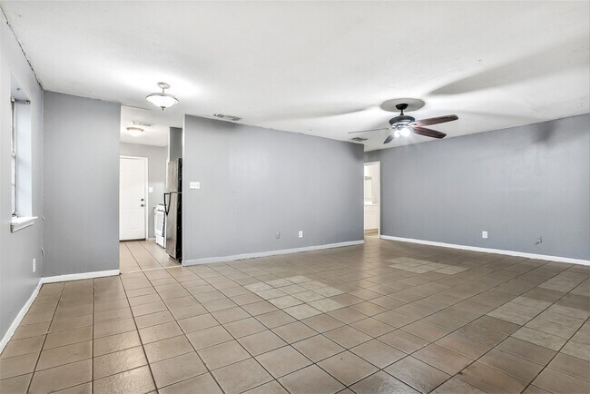 Foto del edificio - 3231 Scotch Moss Ln