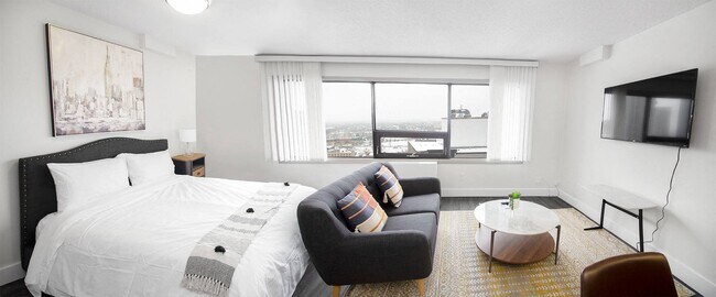 Espace de vie à aire ouverte - 190 Smith Apartment Suites