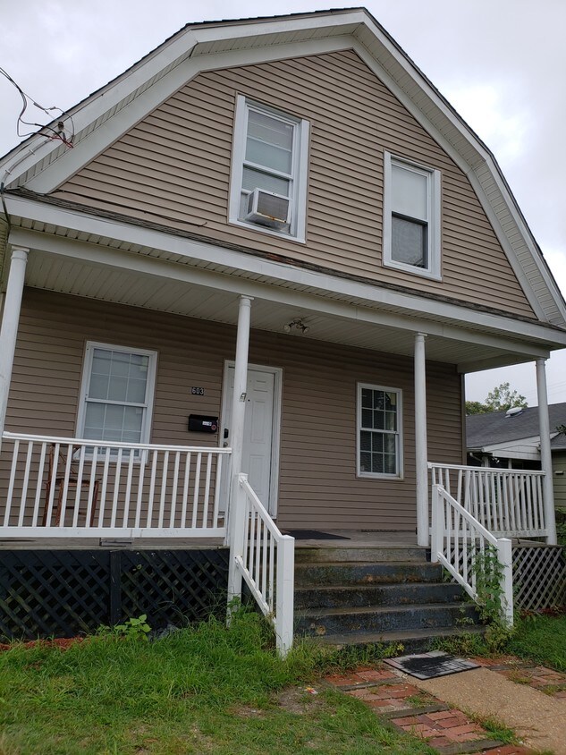 Primary Photo - 603 E Broad St