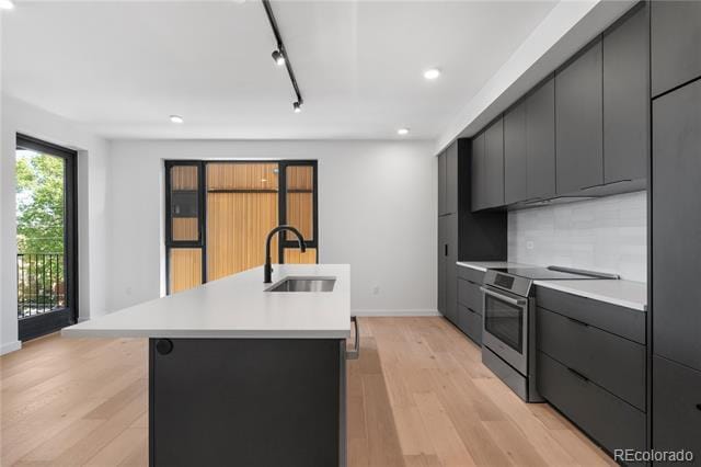 Building Photo - 1601 Park Ave