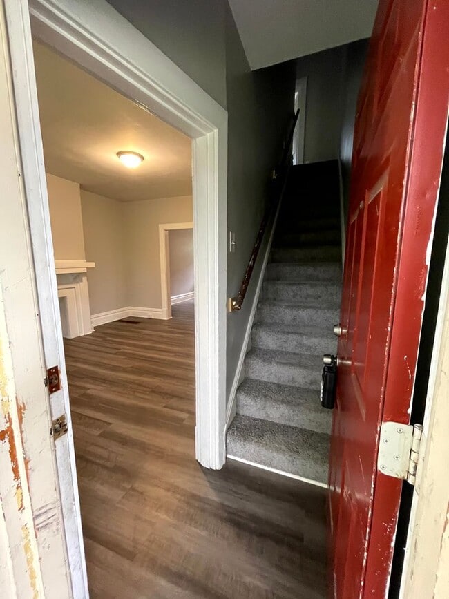 Photo - Lovely two bedroom, 1 bathroom Townhome on...