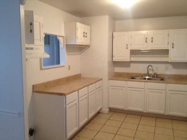 Building Photo - 3301 Winton Ave