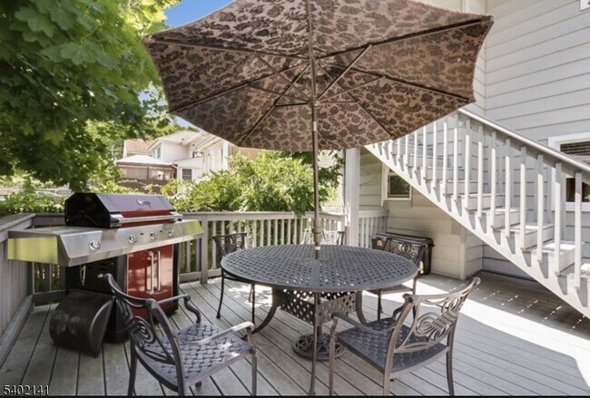 Foto del edificio - 16 Cross St