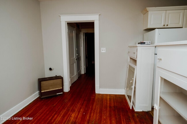 Building Photo - 2309 Wetstein Ave