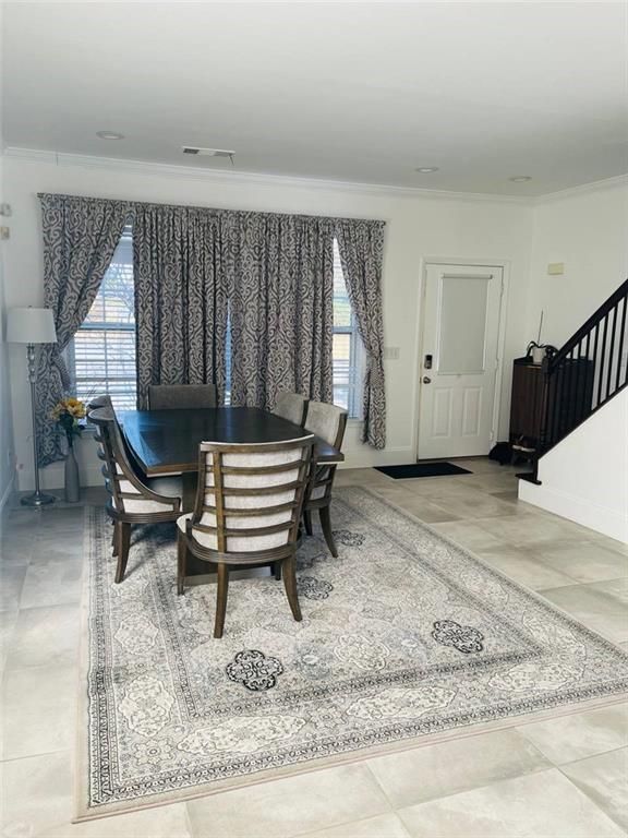 Building Photo - 89 Regency Rd