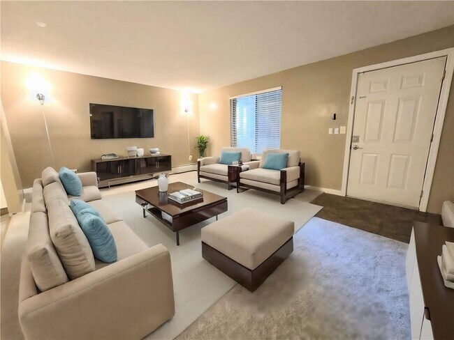 Foto del edificio - 567 Smithfield Rd