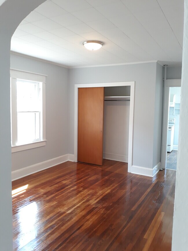 Building Photo - 131 Fetter Ave
