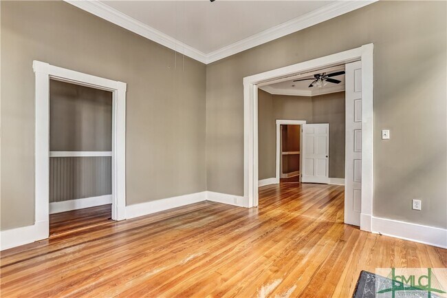 Foto del edificio - 411 E Waldburg St