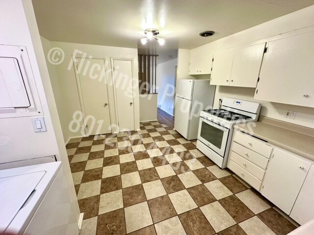 Foto del edificio - 858 Yale Ave S