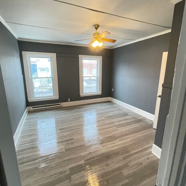 Foto del edificio - 22 2nd St