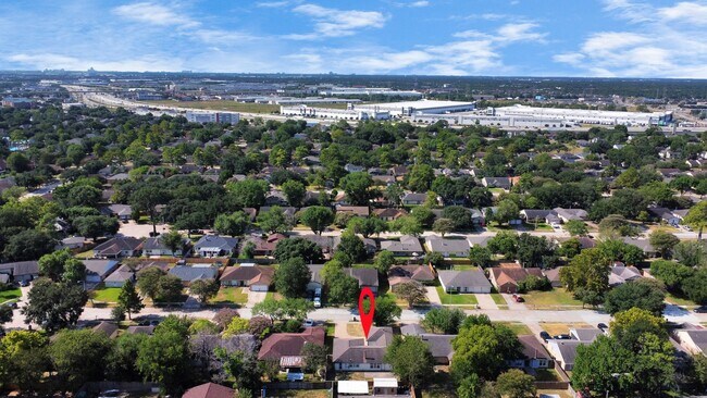 Foto del edificio - 13406 Splintered Oak Dr