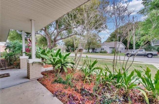Building Photo - 8340 Le Mesa St