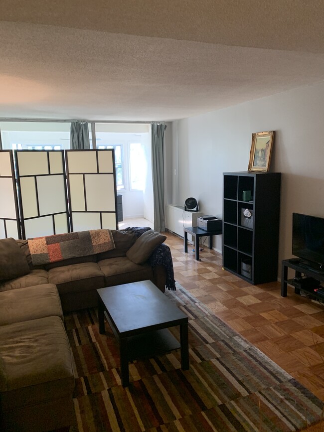 Foto del edificio - 1311 Delaware Ave SW