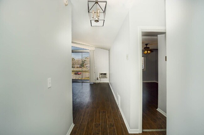 Foto del edificio - 1 bedroom 1 badroom condo in Franklin