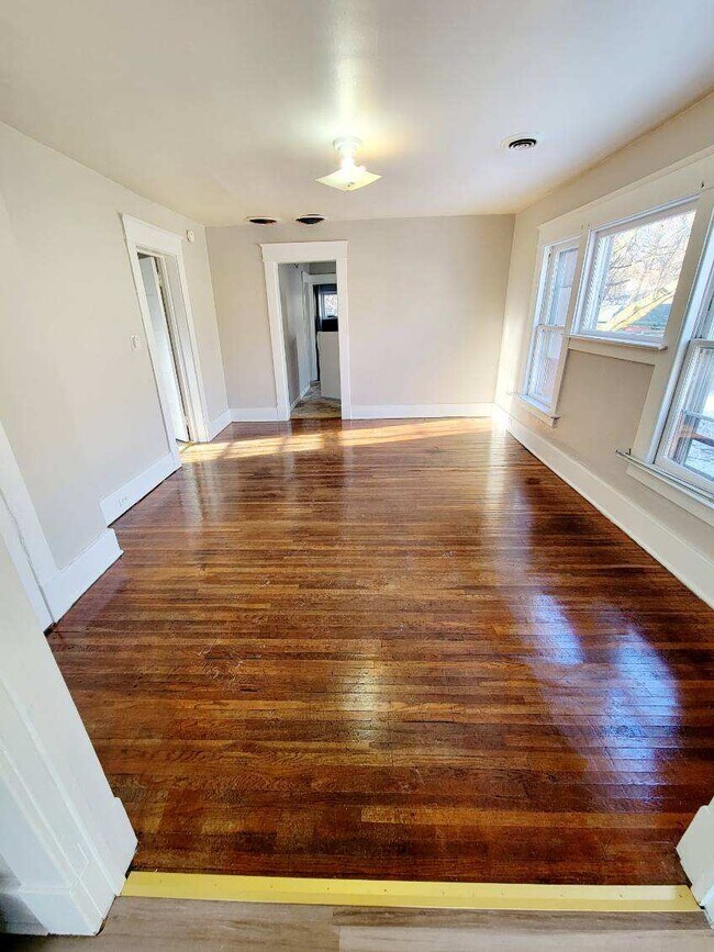 Foto del edificio - 424 Poplar St