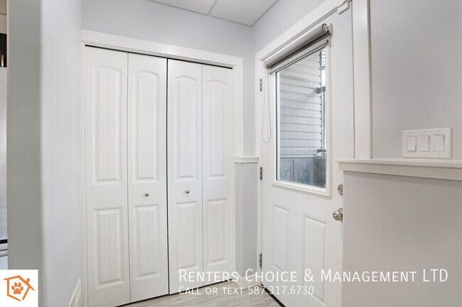 Building Photo - 1 BEDROOM BASEMENT SUITE CLOSE TO SCHOOLS