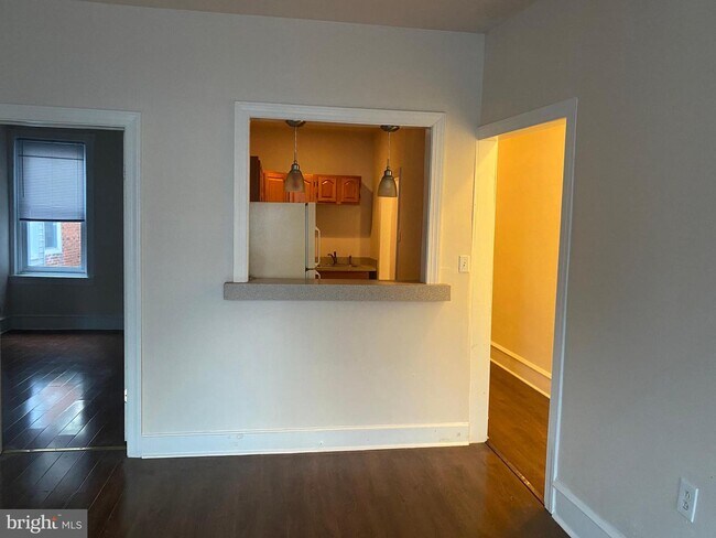 Foto del edificio - 5407 Christian St