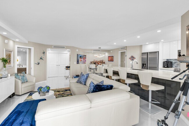 Foto del edificio - 550 S Ocean Blvd