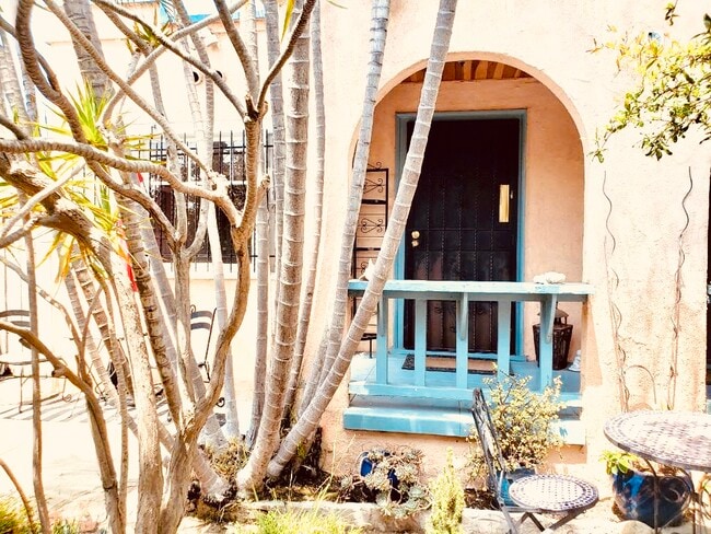 Front door - 567 Brooks Ave